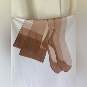 2 pair Vintage Back Seam Stockings, Argus nylon unused